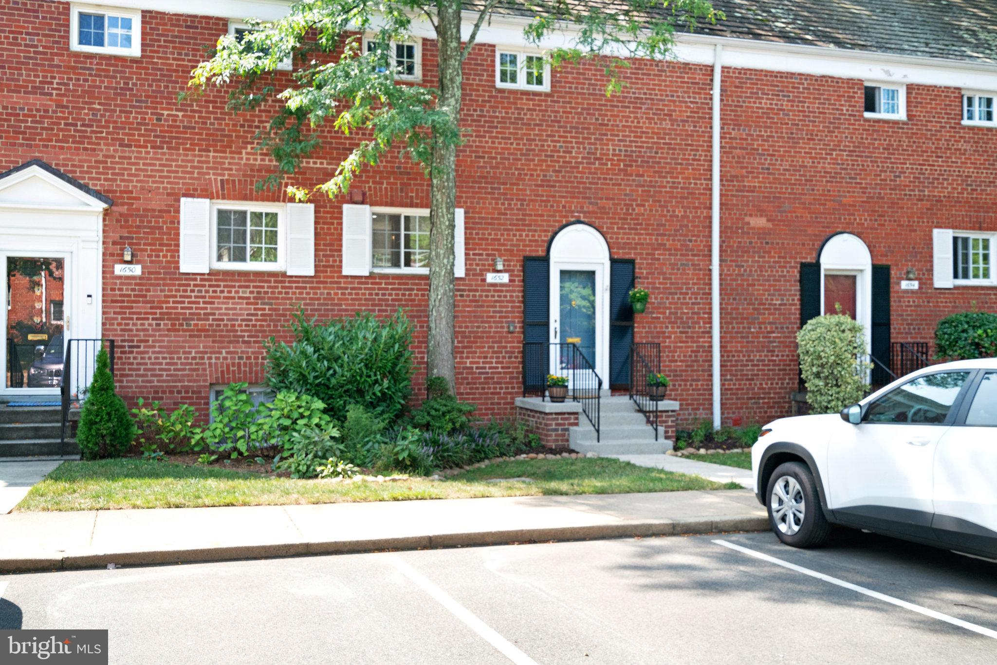 PARKFAIRFAX - Residential