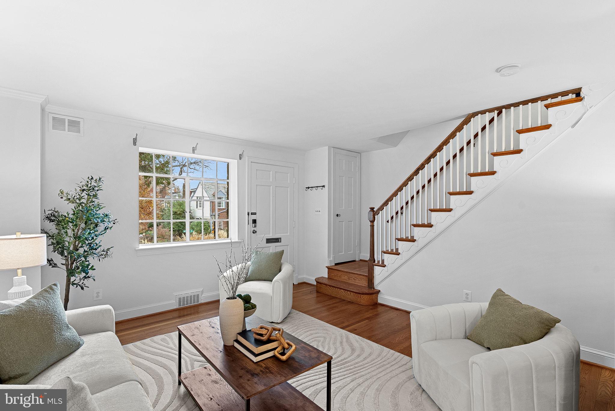 1328 MICHIGAN AVENUE