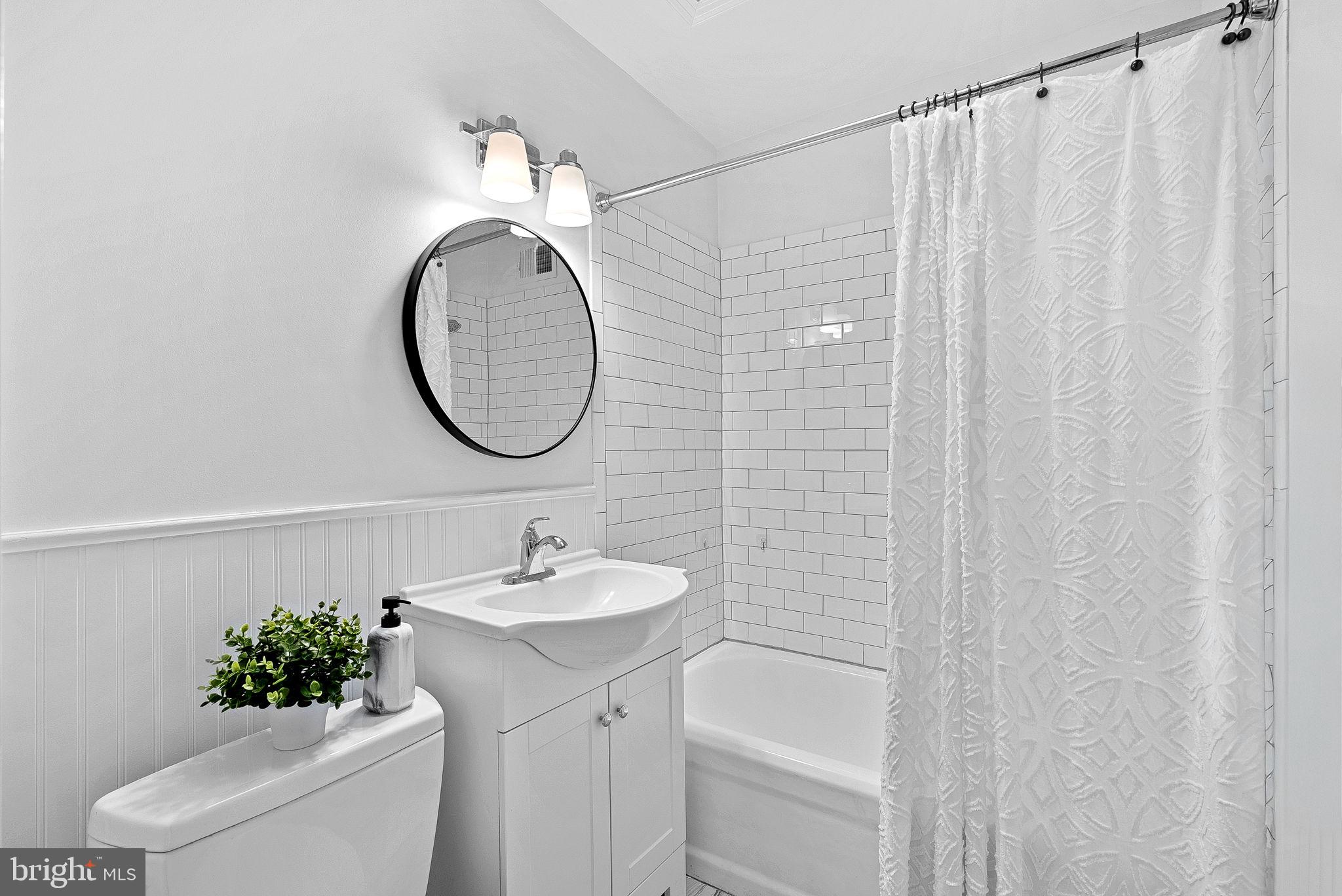 MT VERNON CONST CO - Residential