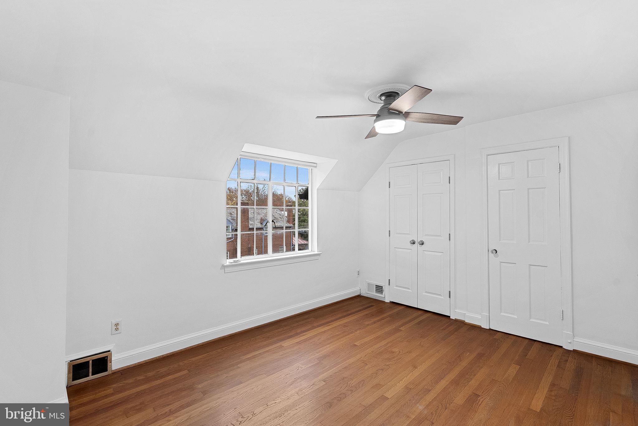 MT VERNON CONST CO - Residential