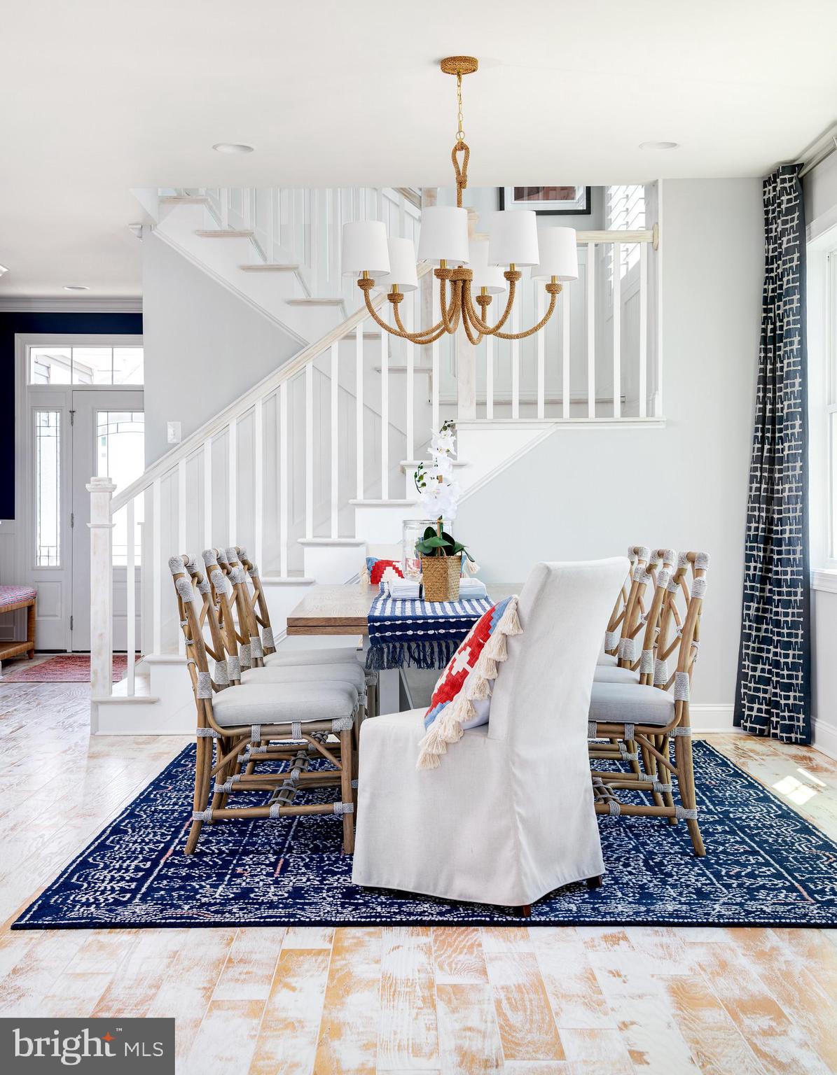 LIGHTSHIP COVE - Residential