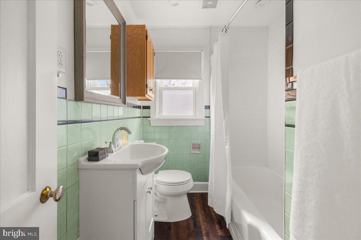 SHAWNEE HEIGHTS - Residential