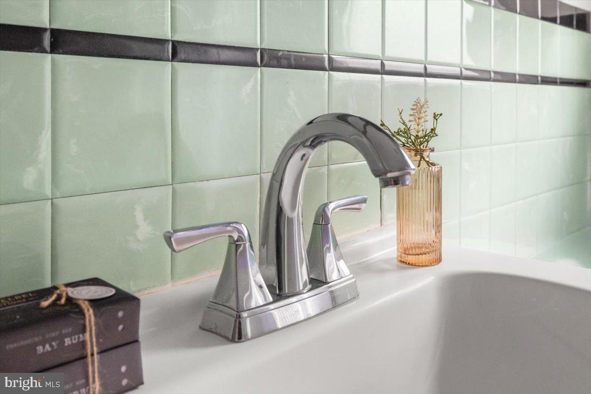 SHAWNEE HEIGHTS - Residential