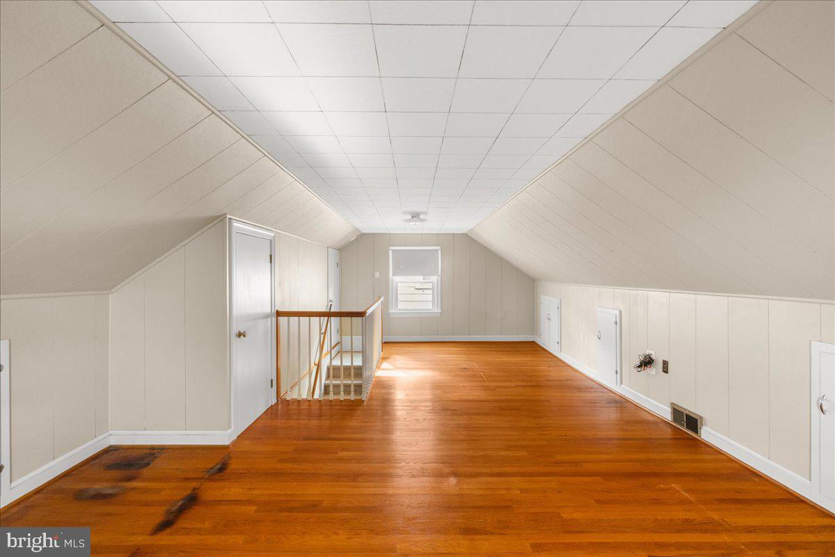 SHAWNEE HEIGHTS - Residential