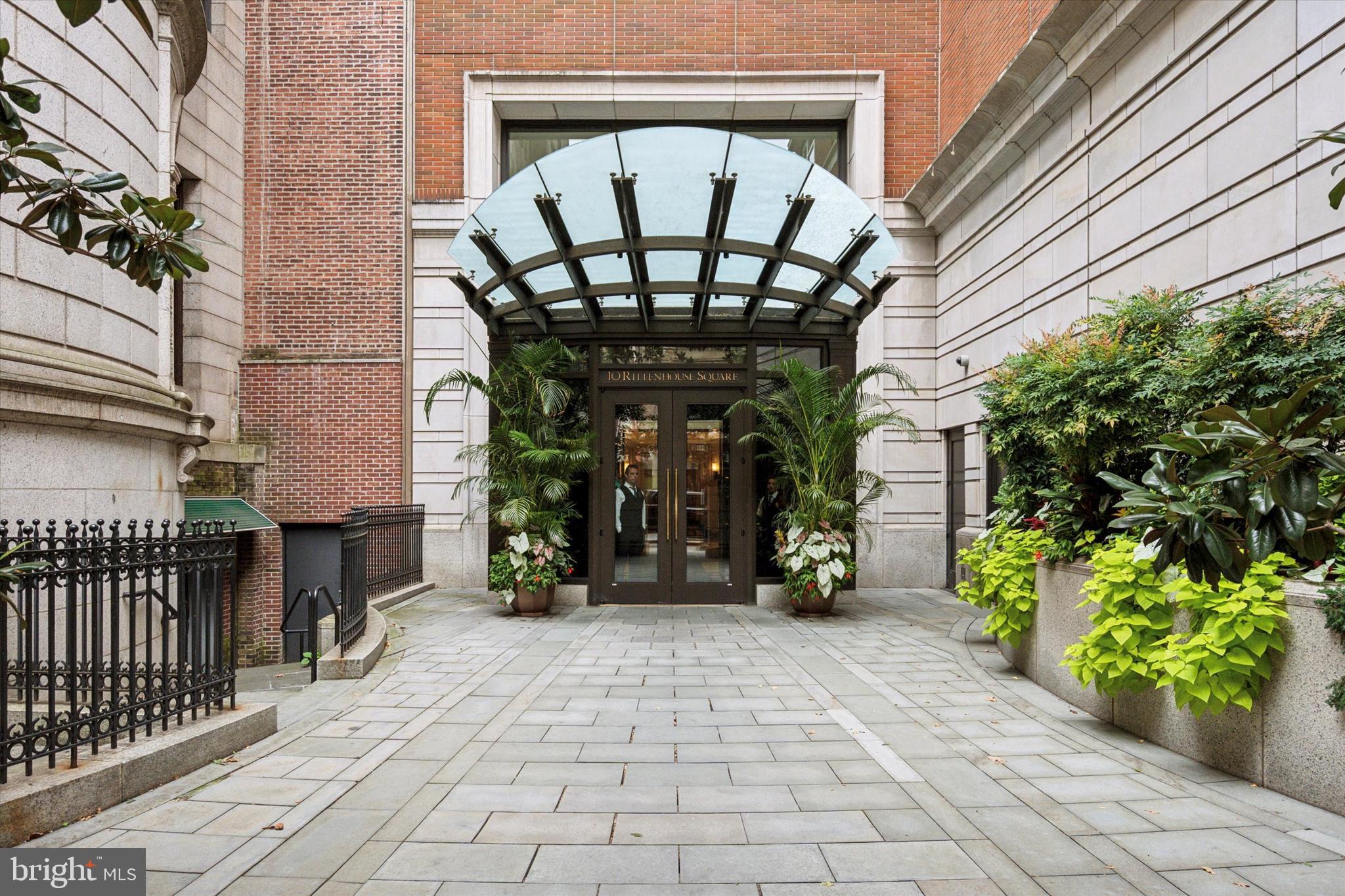 RITTENHOUSE SQUARE - Residential