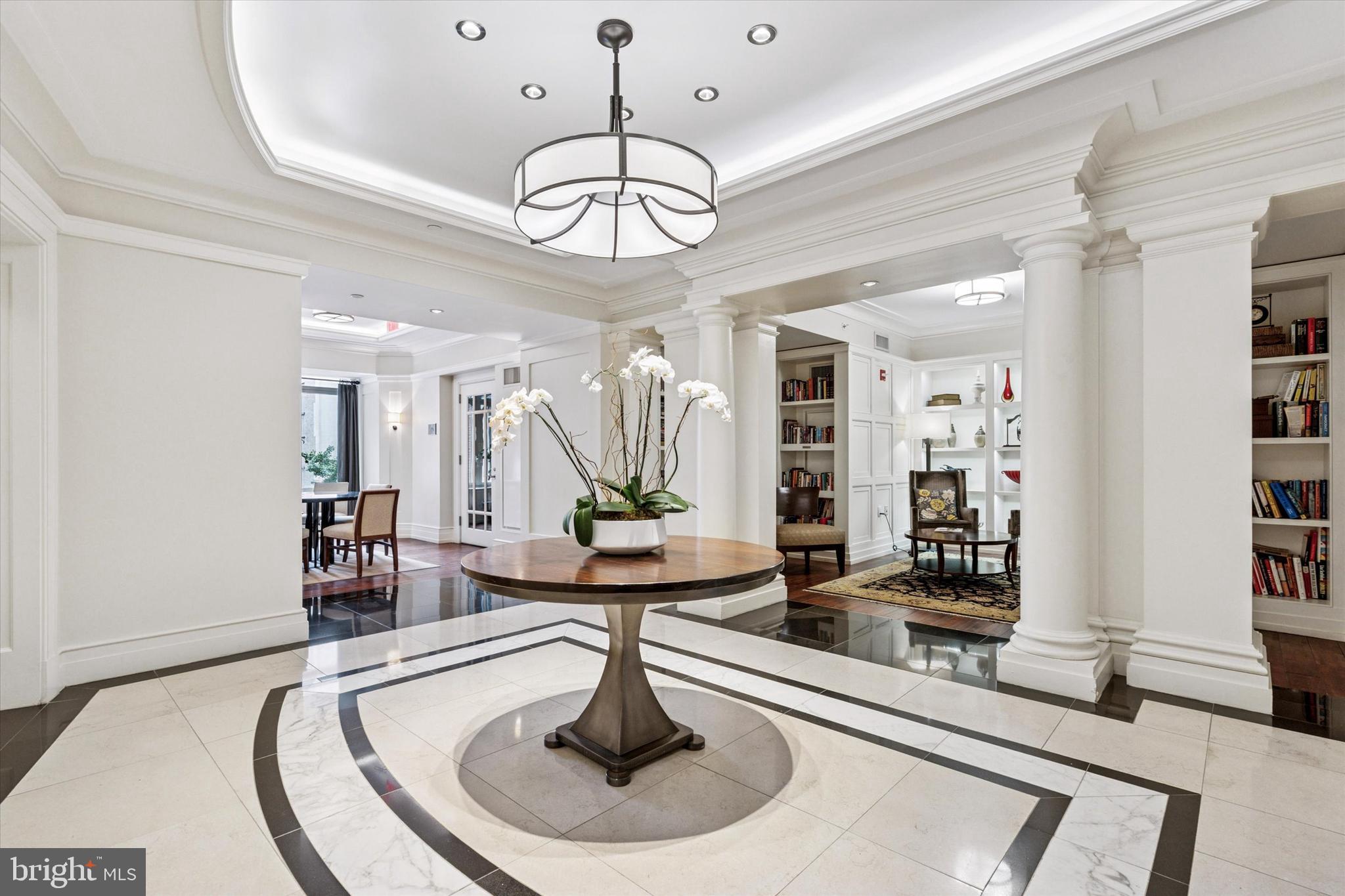 RITTENHOUSE SQUARE - Residential