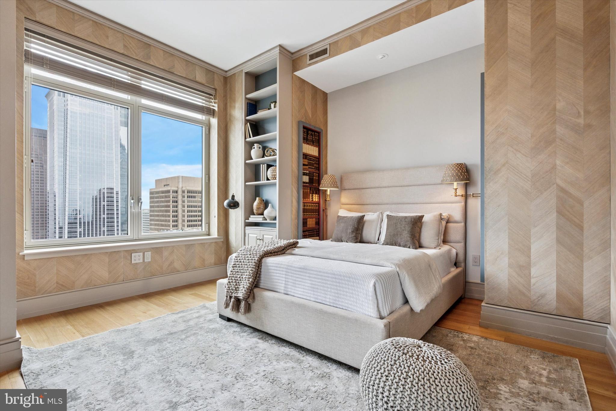 RITTENHOUSE SQUARE - Residential