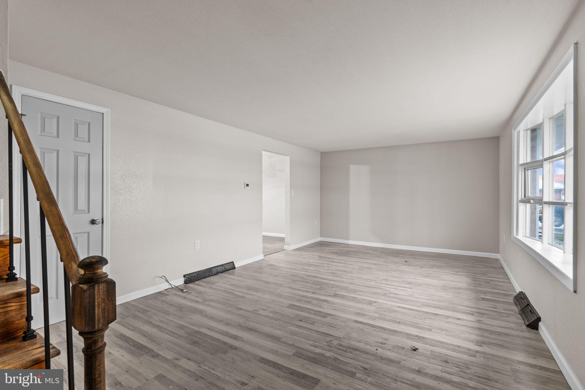 MILL CREEK - Residential