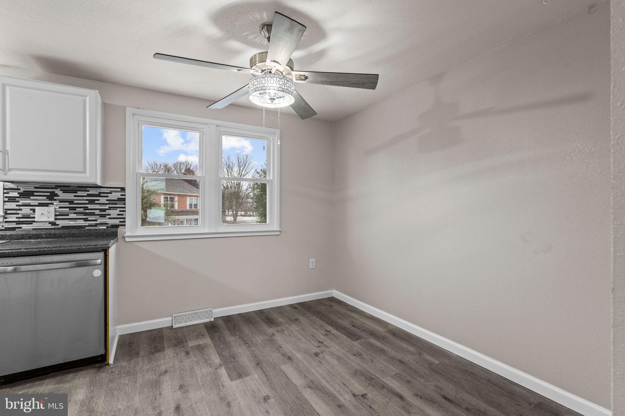 MILL CREEK - Residential