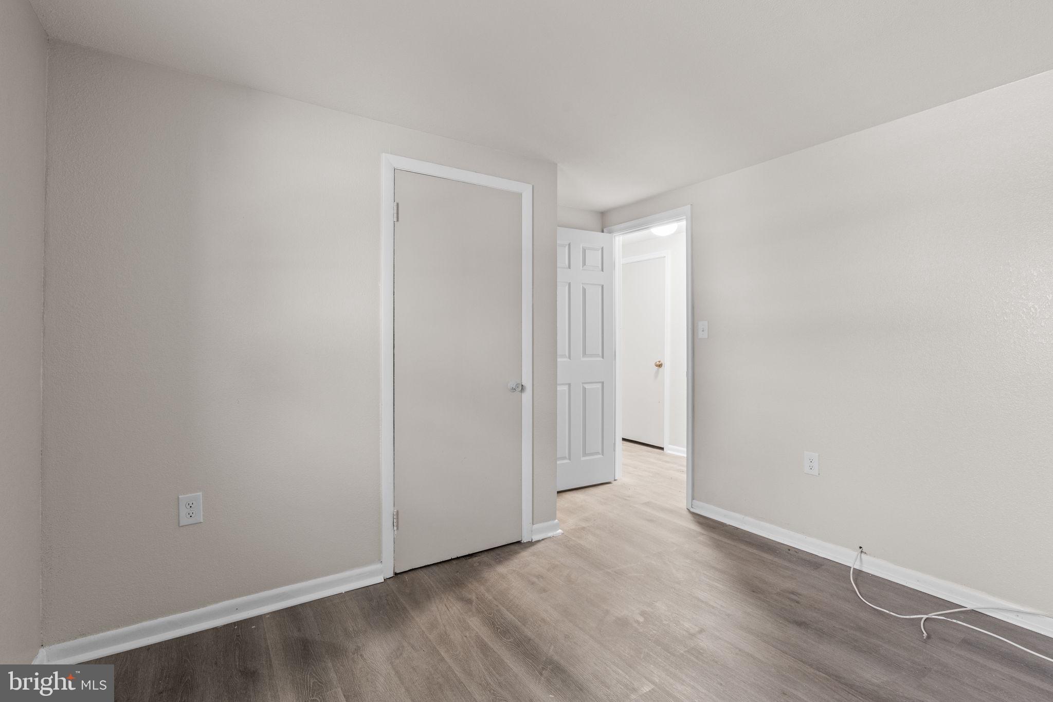 MILL CREEK - Residential