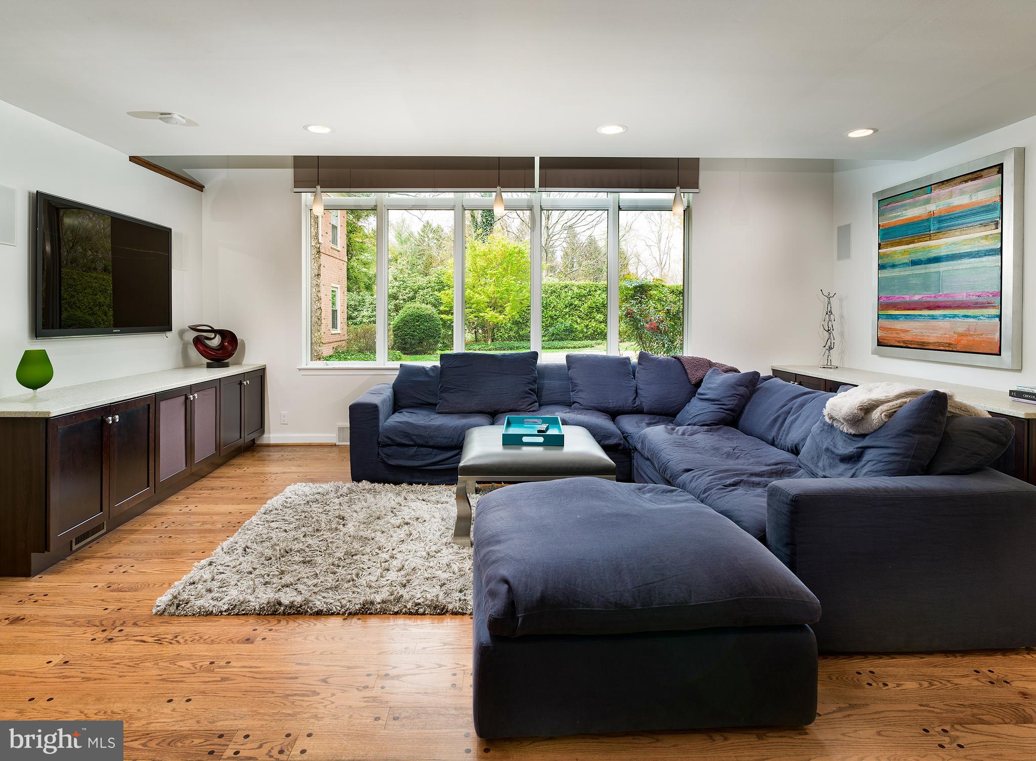 BRYN MAWR - Residential