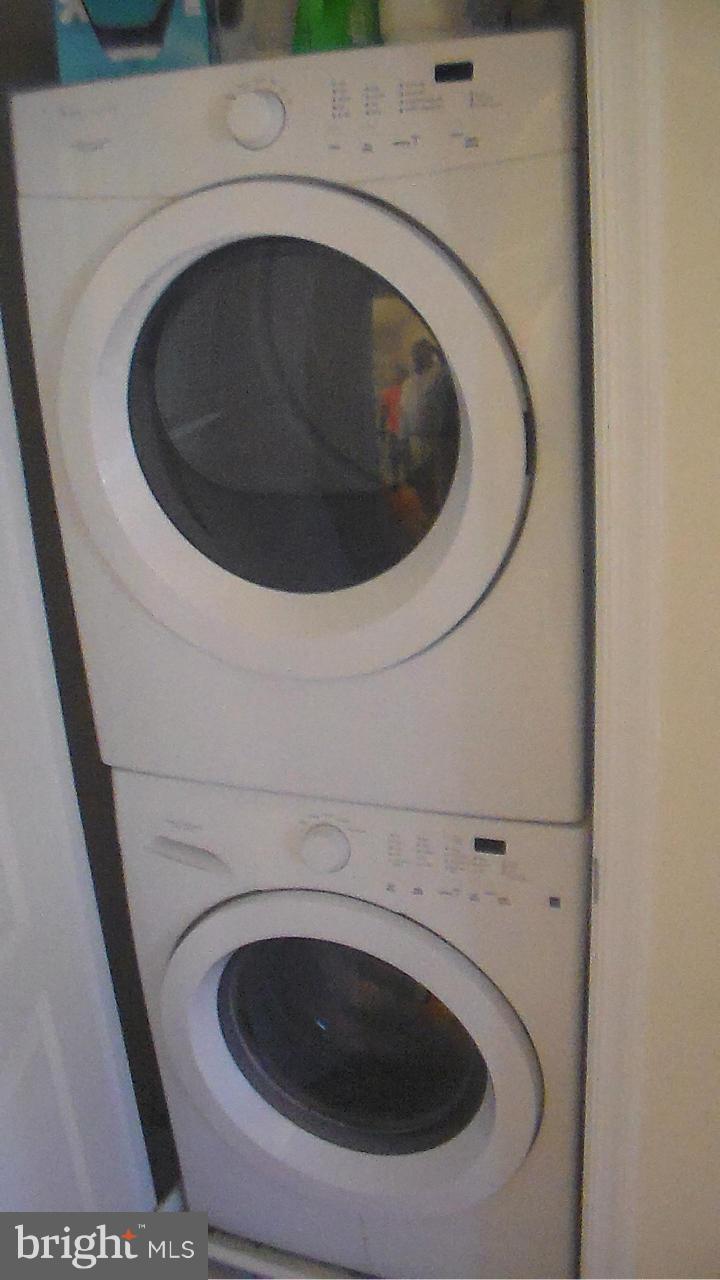 FIELDSTONE FARM - Residential