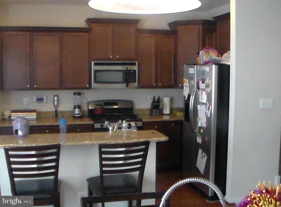 FIELDSTONE FARM - Residential