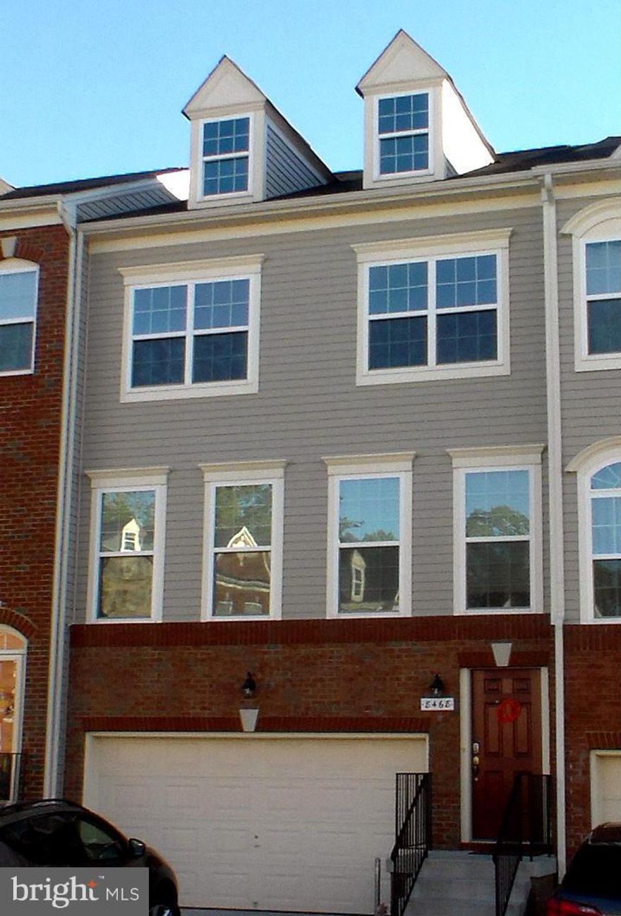 PRICE REDUCED!!!3-level Move in ready Townhome in the Fieldstone subdivision in Laurel. Shows very well . Three bedrooms , Two full baths and two half baths. Master bath has soaking tub w/separate shower. Granite counters in kitchen with Breakfast bar and a Large living room . AHS Warranty included