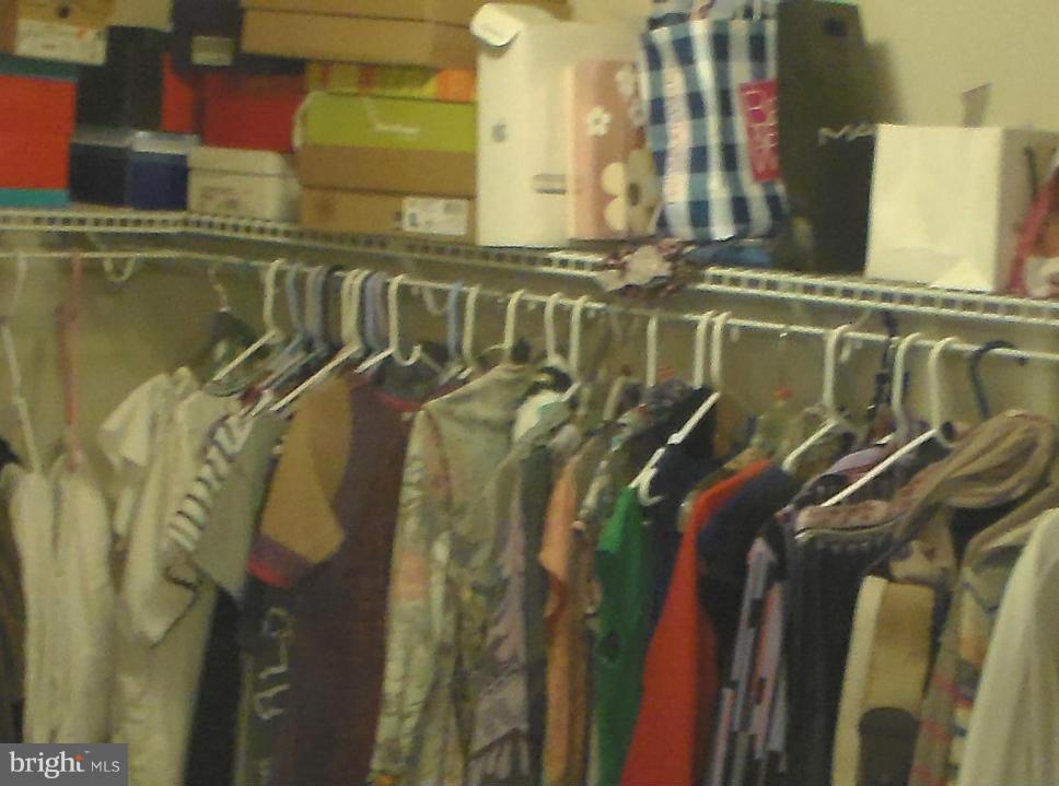 FIELDSTONE FARM - Residential