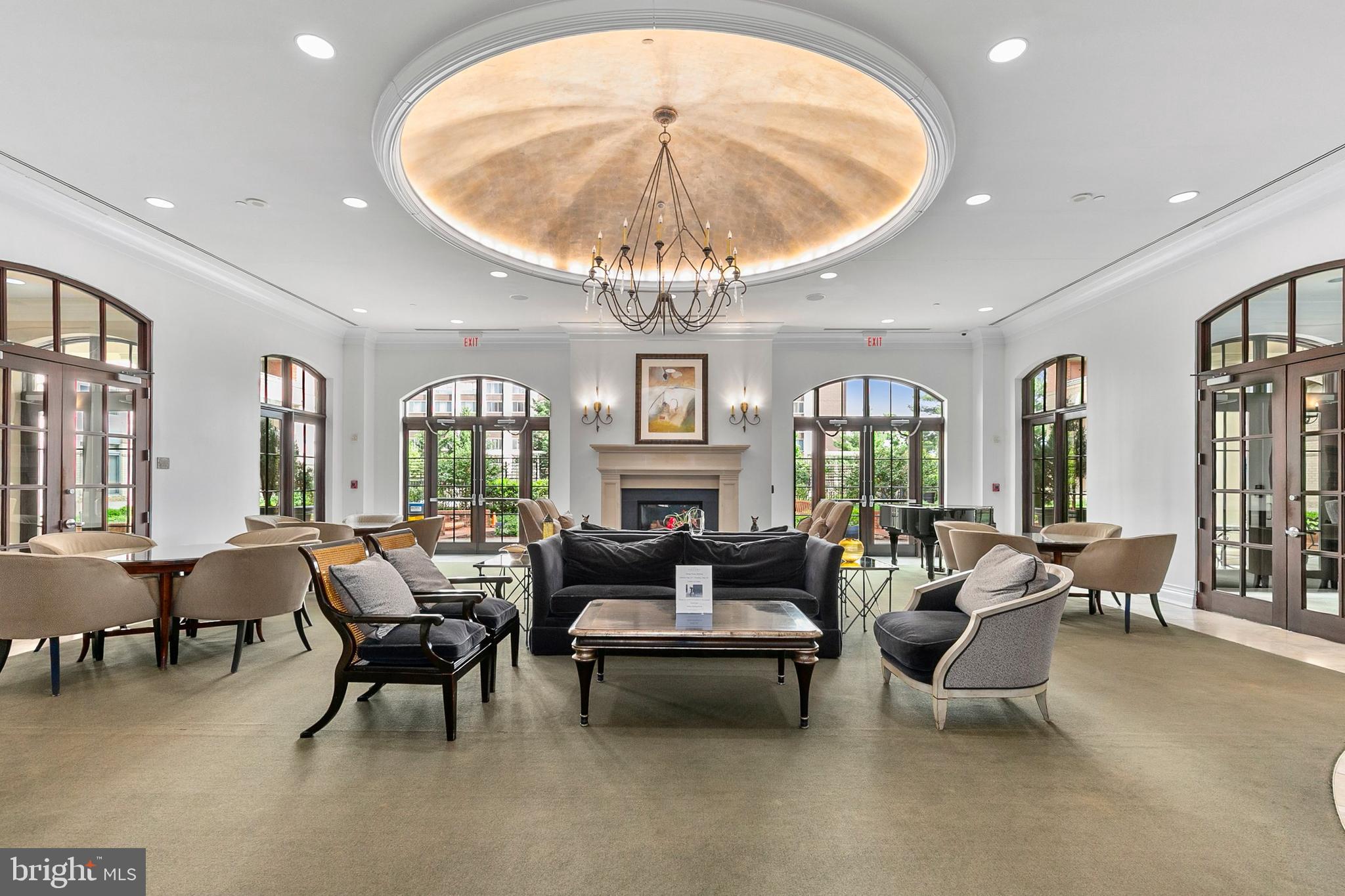 GALLERY AT WHITE FLINT - Residential