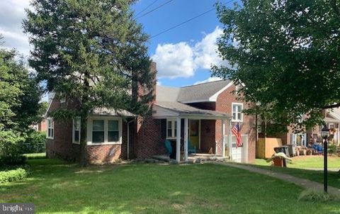 2509 PARK STREET READING PA 19606