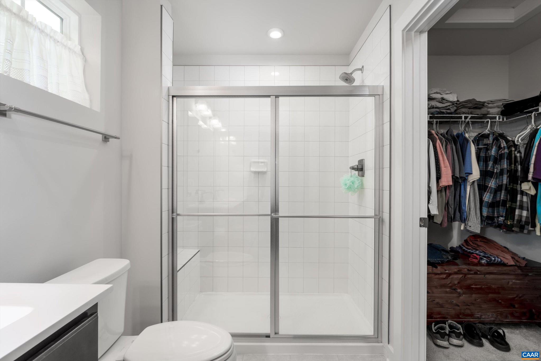 VILLAGE OAKS - Residential