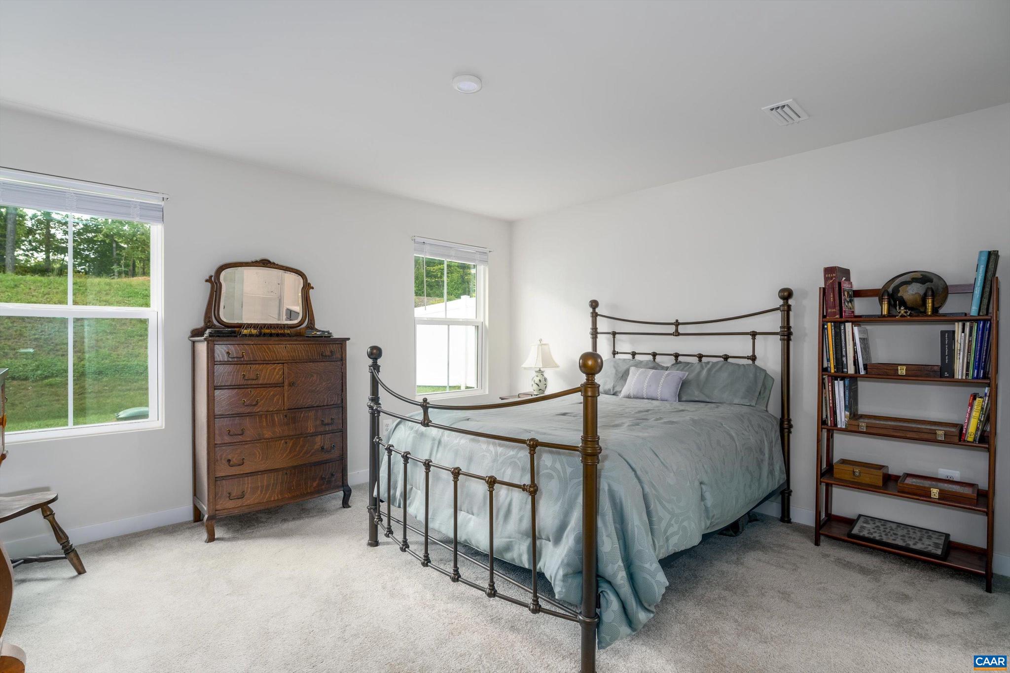 VILLAGE OAKS - Residential