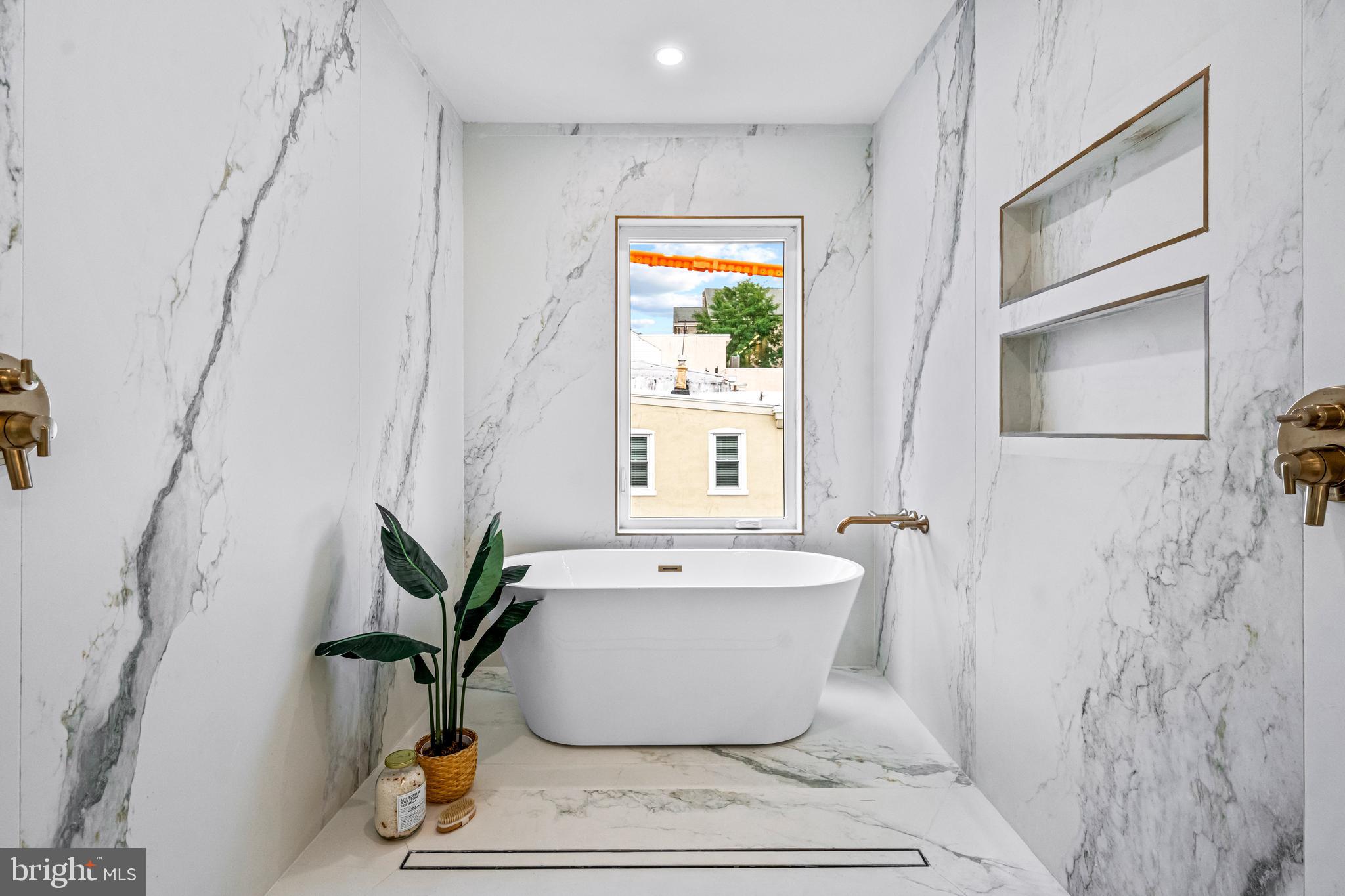 MANAYUNK - Residential