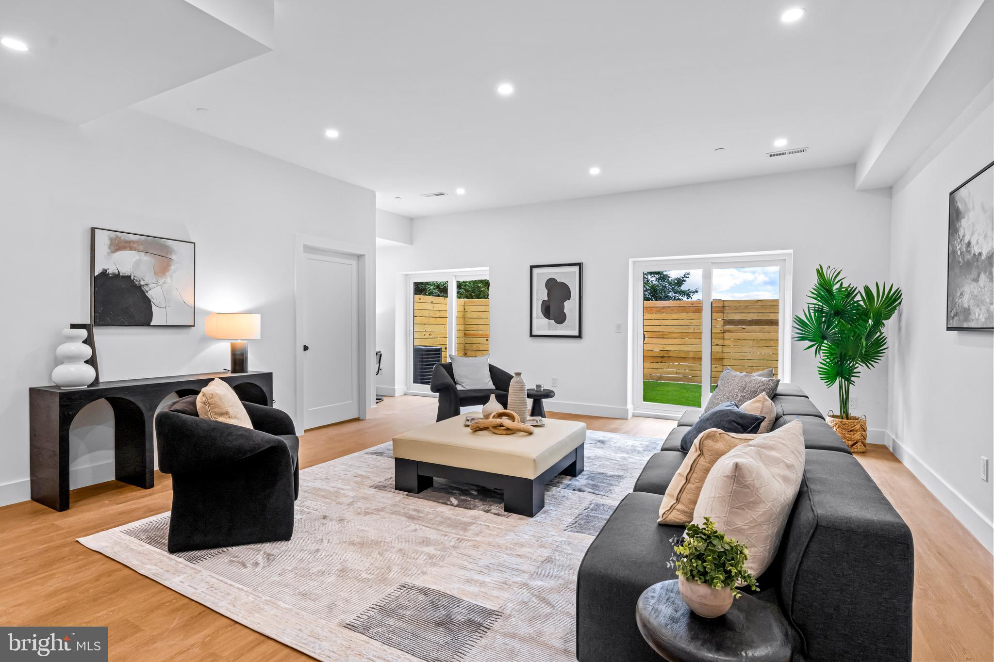 MANAYUNK - Residential