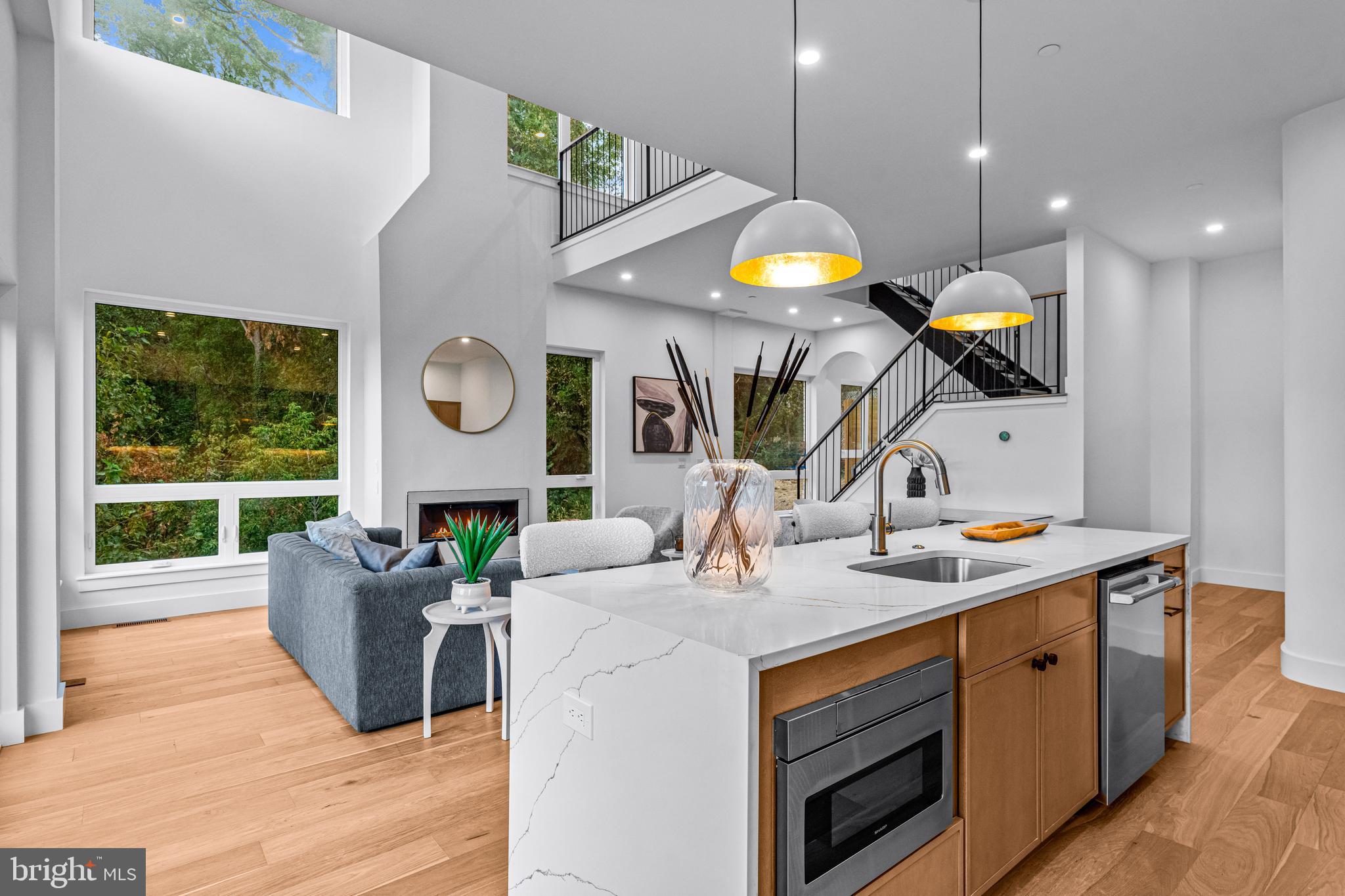 MANAYUNK - Residential