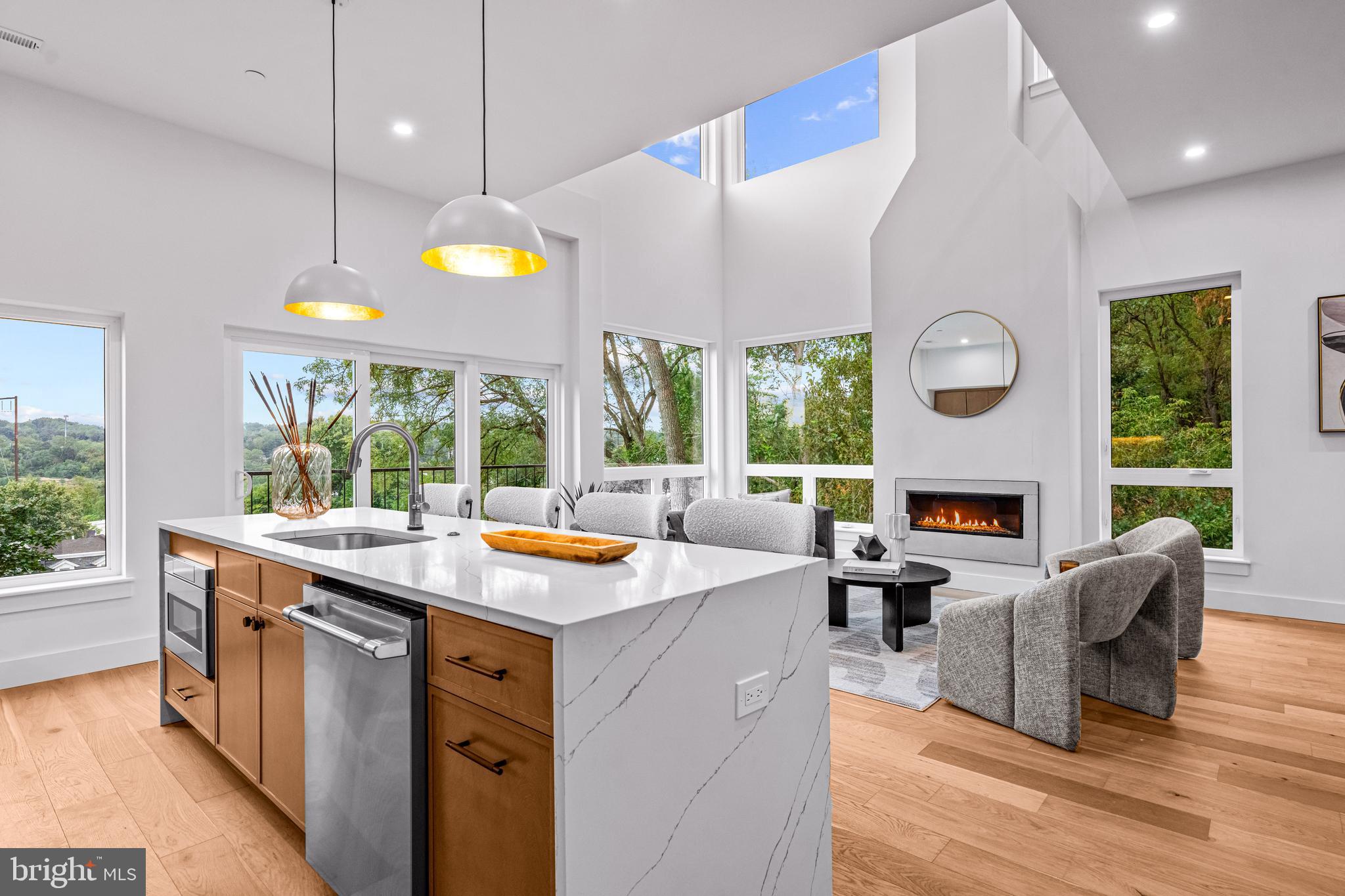 MANAYUNK - Residential