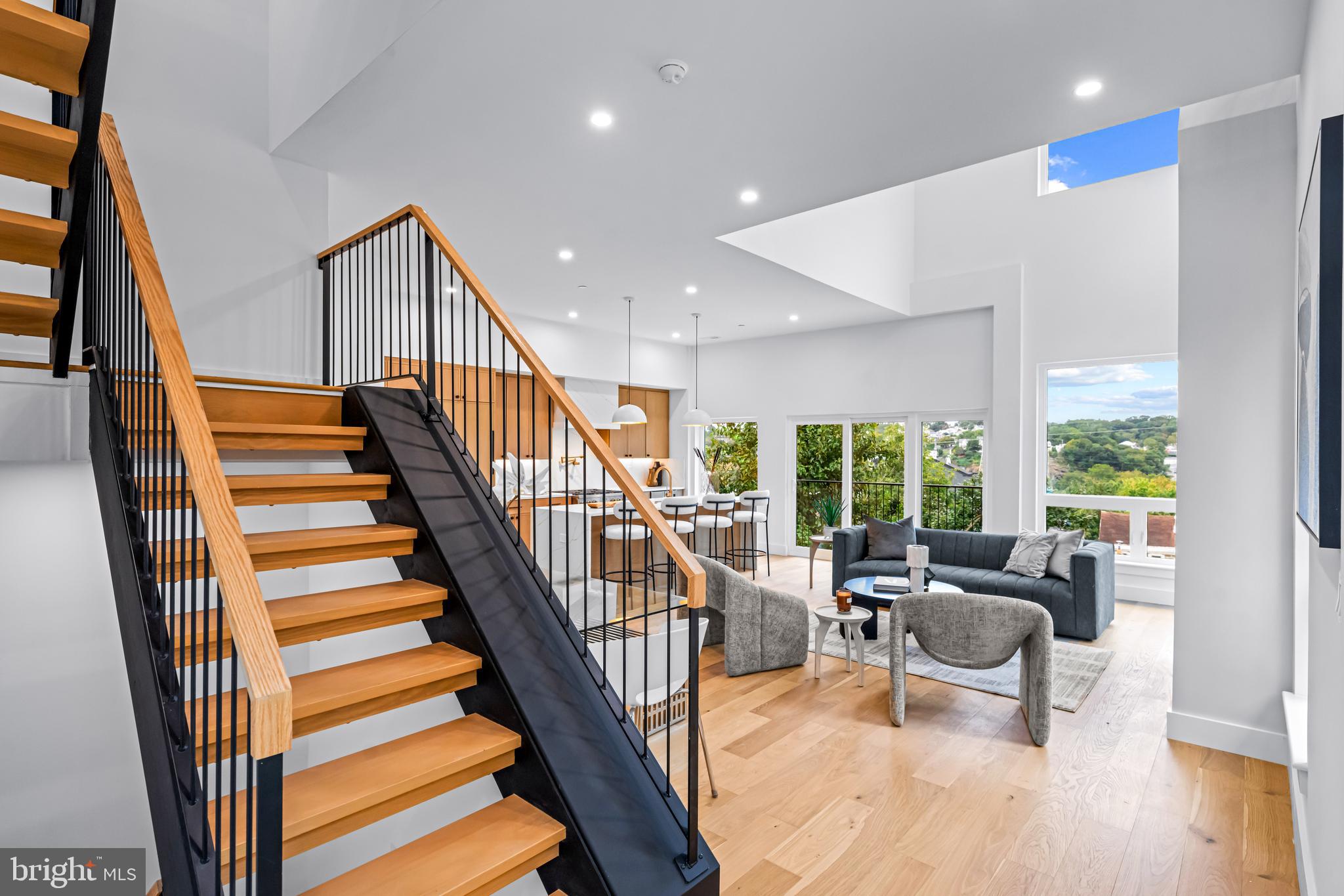 MANAYUNK - Residential