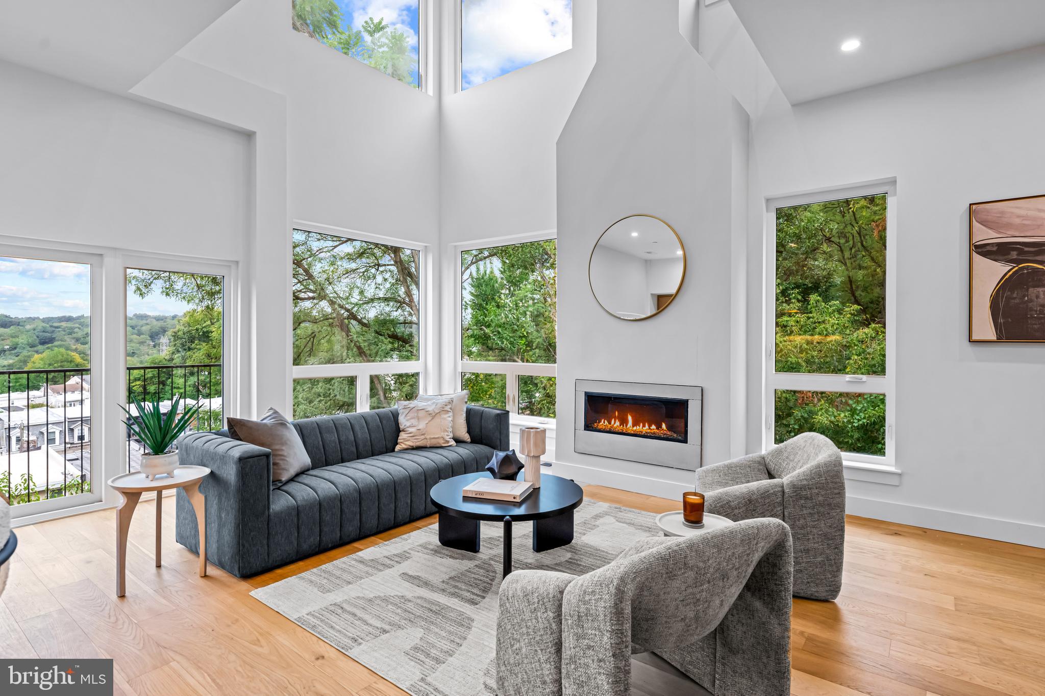 MANAYUNK - Residential