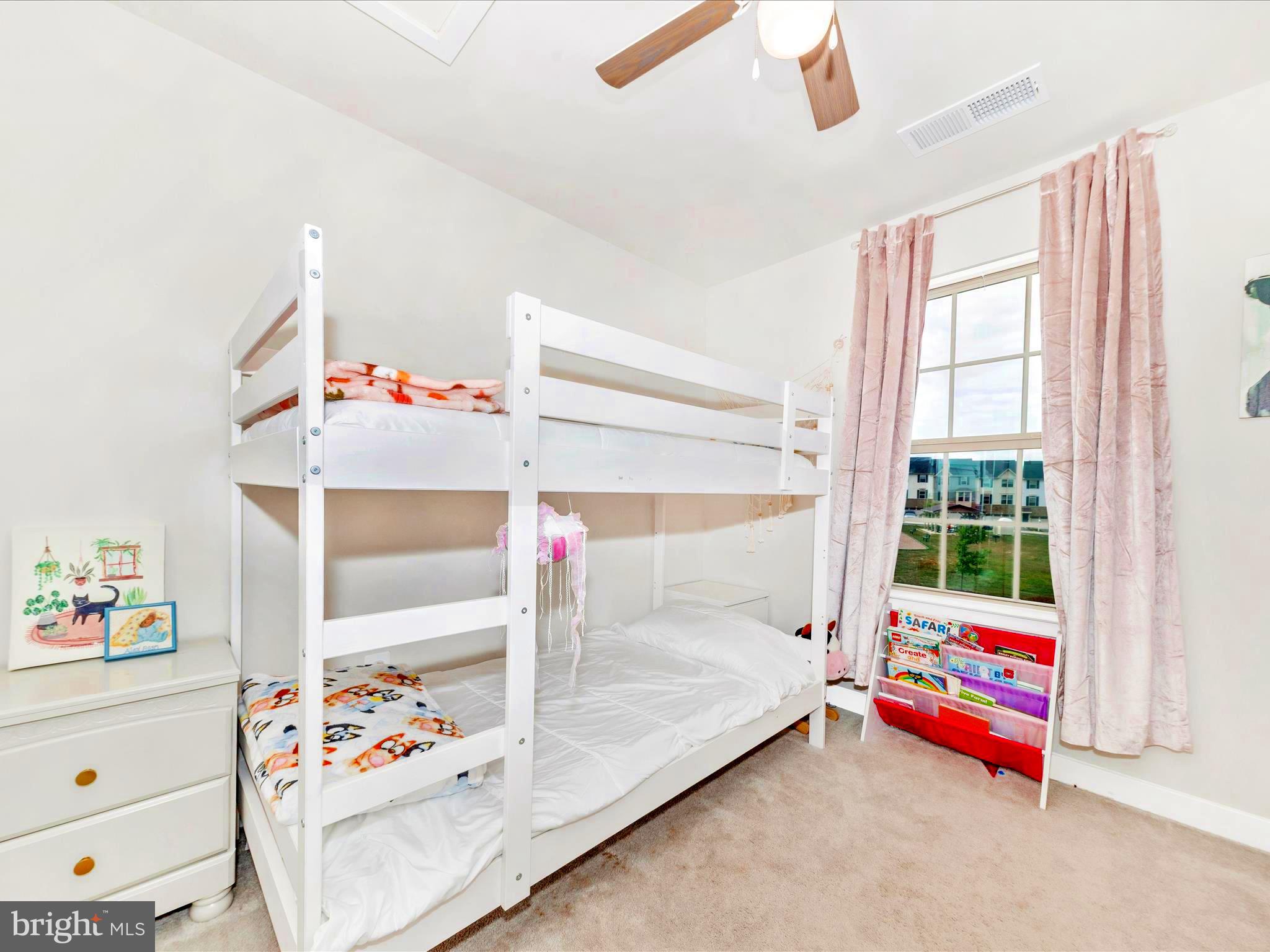 LAKE LINGANORE - Residential