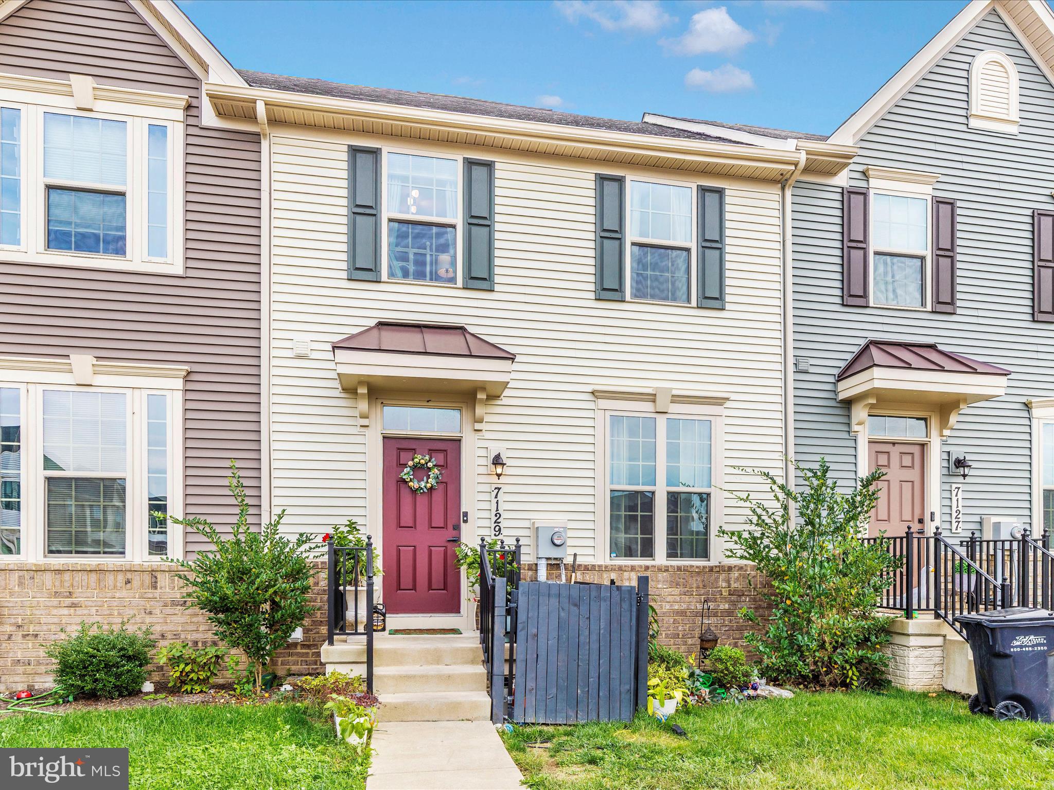 LAKE LINGANORE - Residential