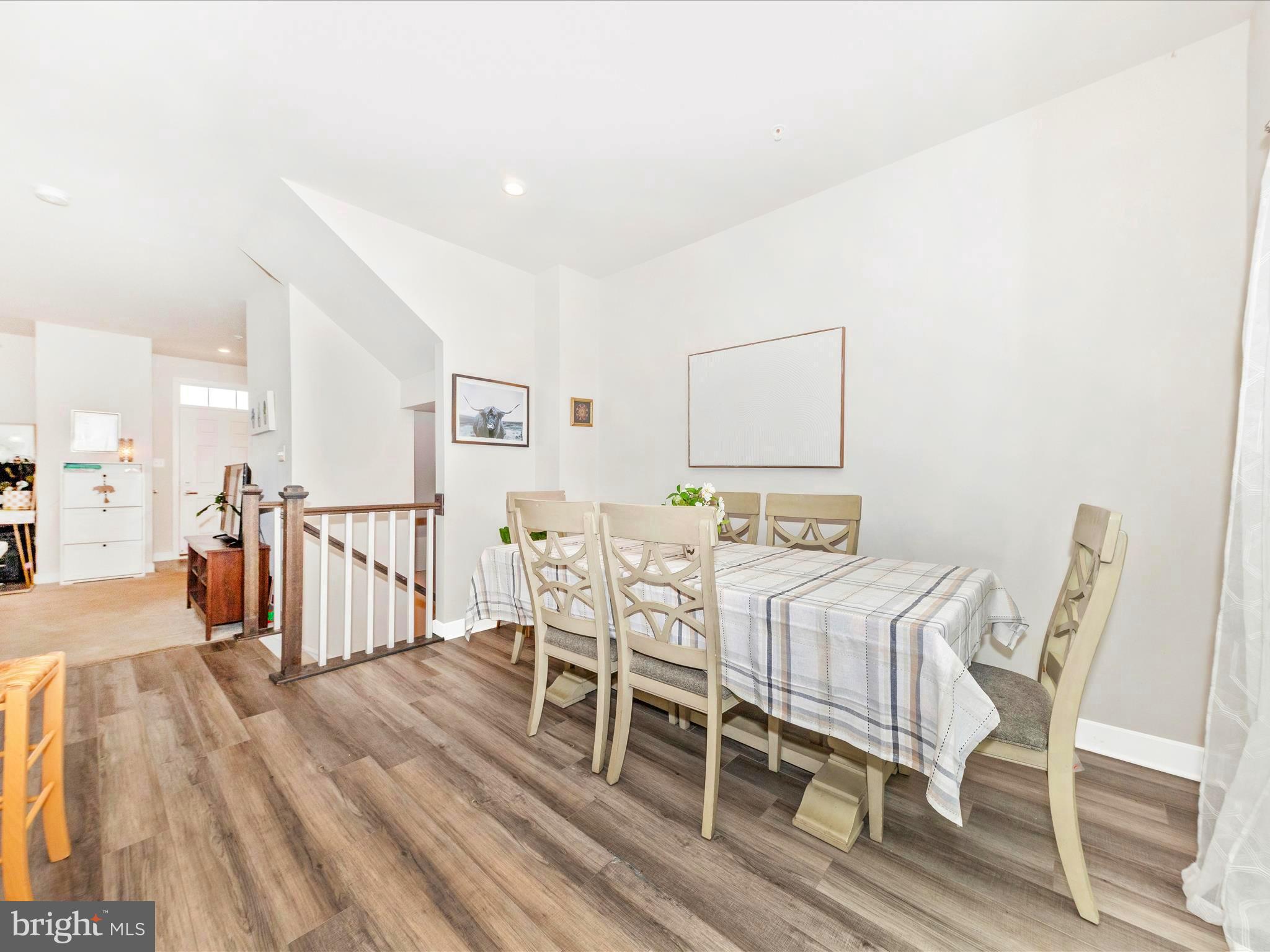 LAKE LINGANORE - Residential