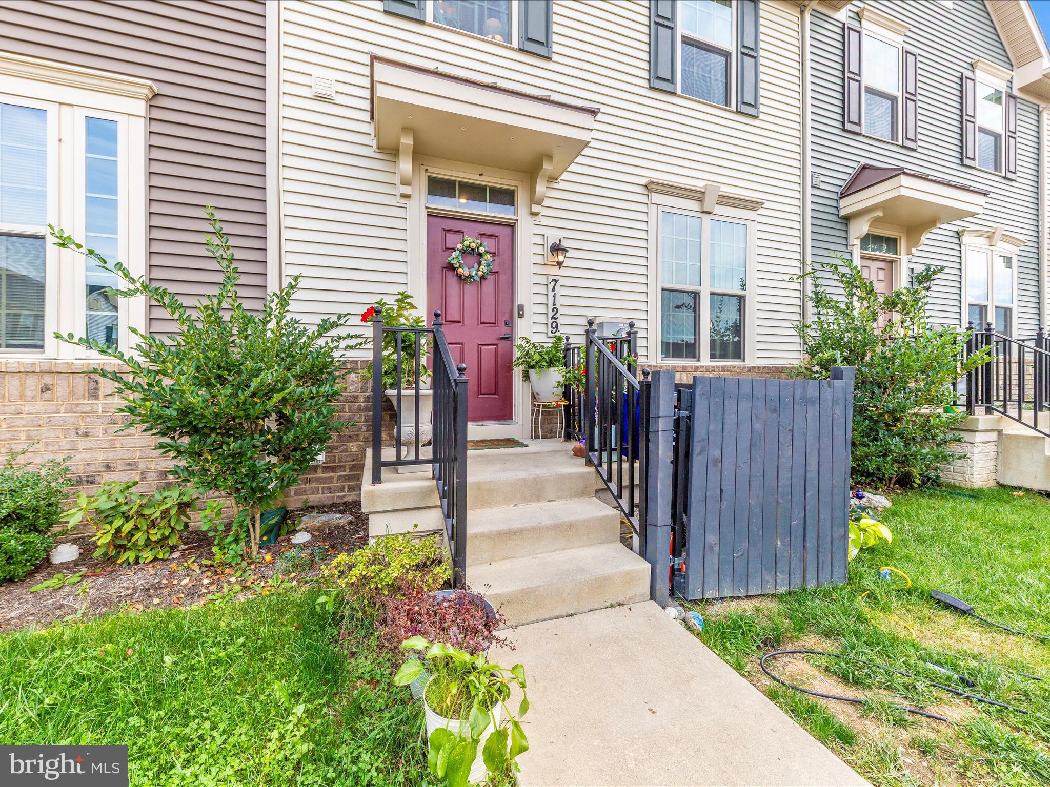 LAKE LINGANORE - Residential