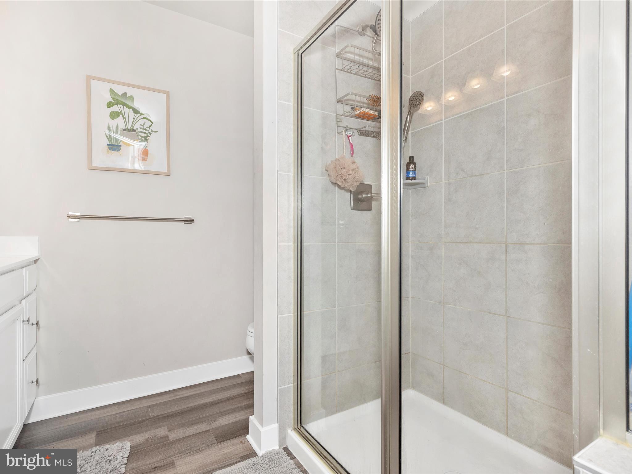 LAKE LINGANORE - Residential