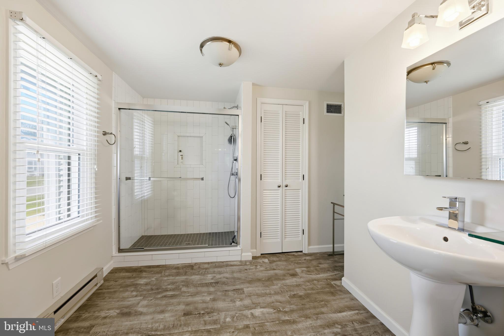 TILGHMAN - Residential