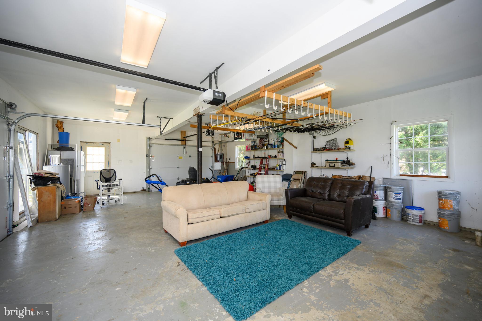 TILGHMAN - Residential