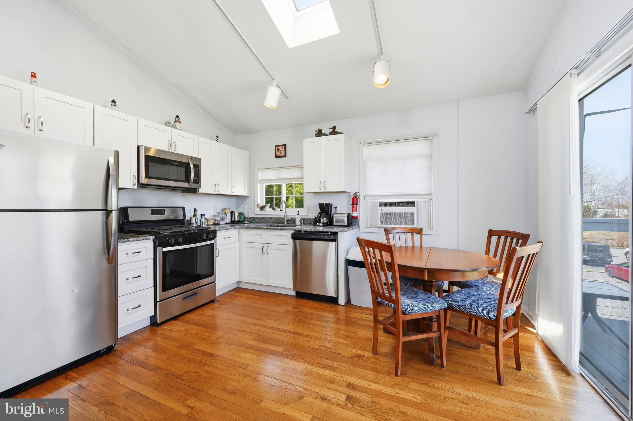 TILGHMAN - Residential