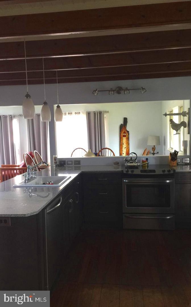 21552 CHICKEN POINT ROAD