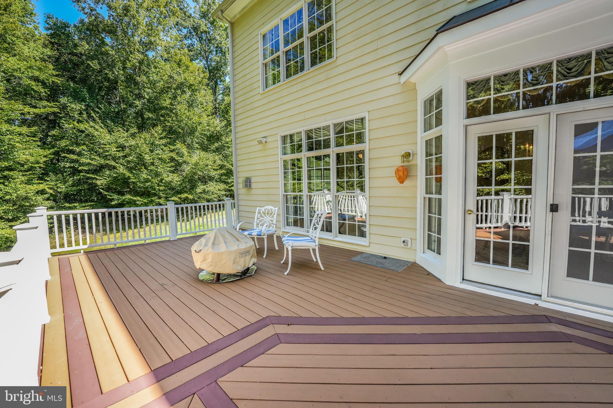 RIVER FALLS - Residential