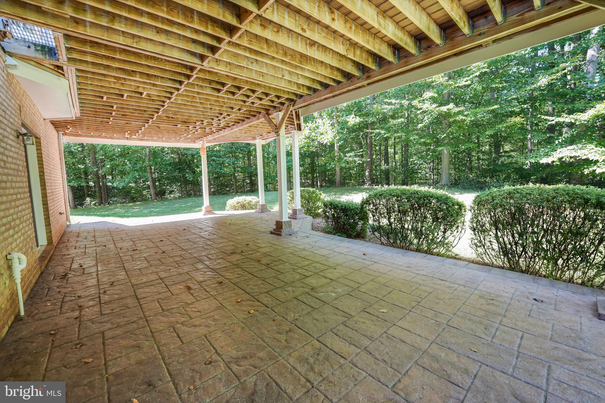 RIVER FALLS - Residential