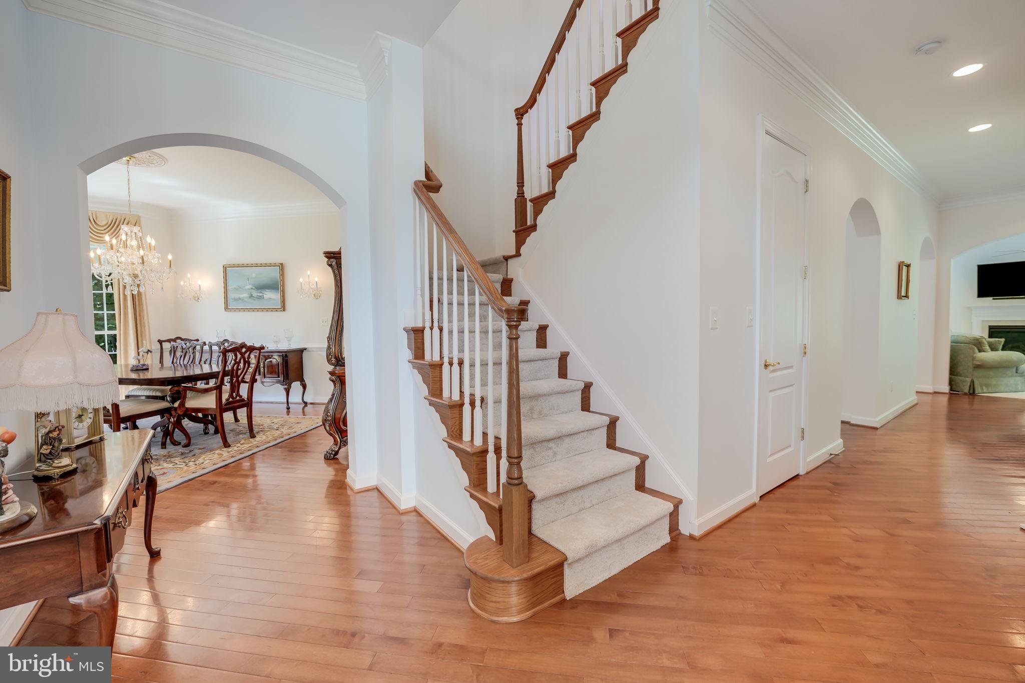 RIVER FALLS - Residential