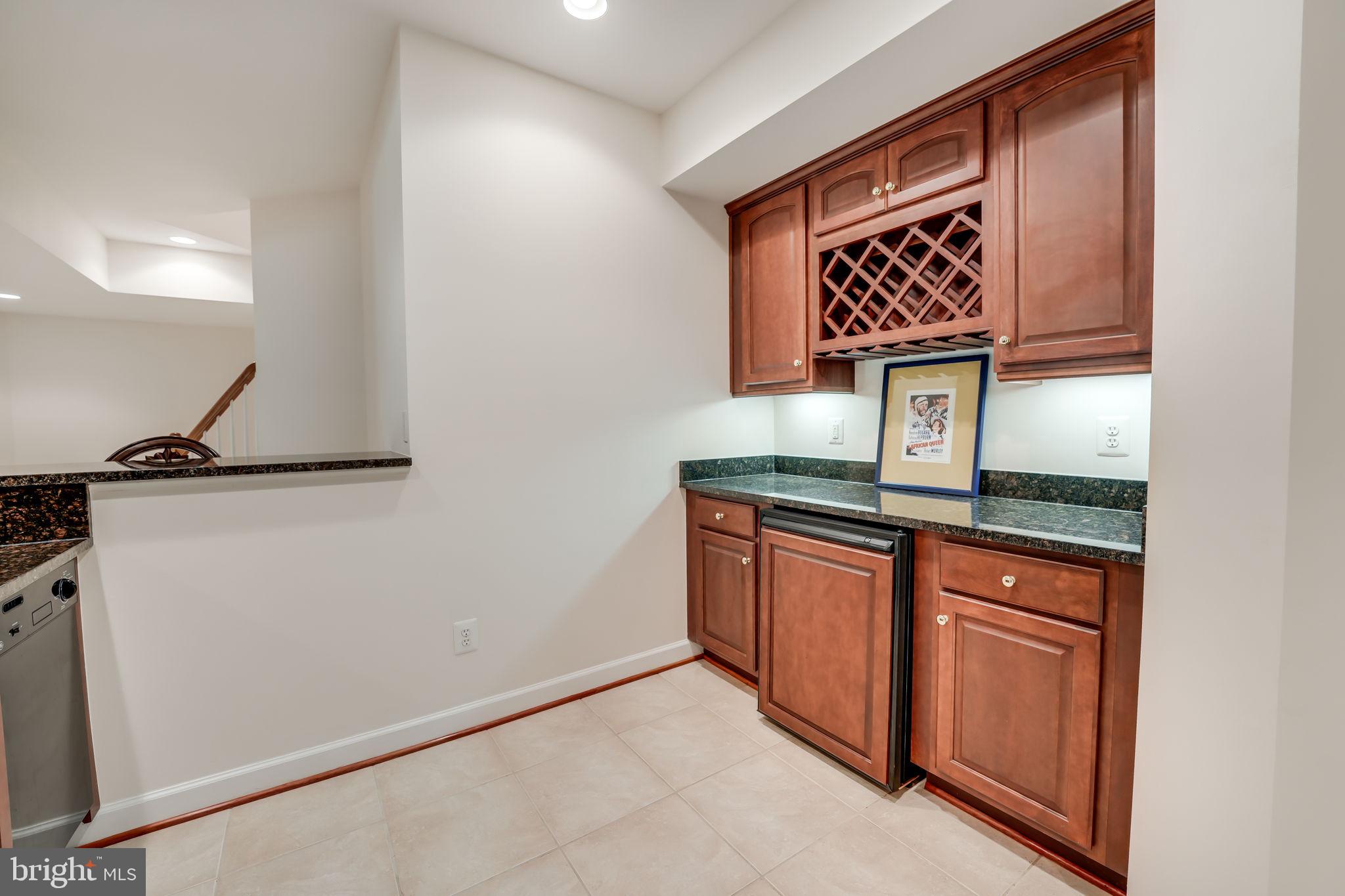 RIVER FALLS - Residential