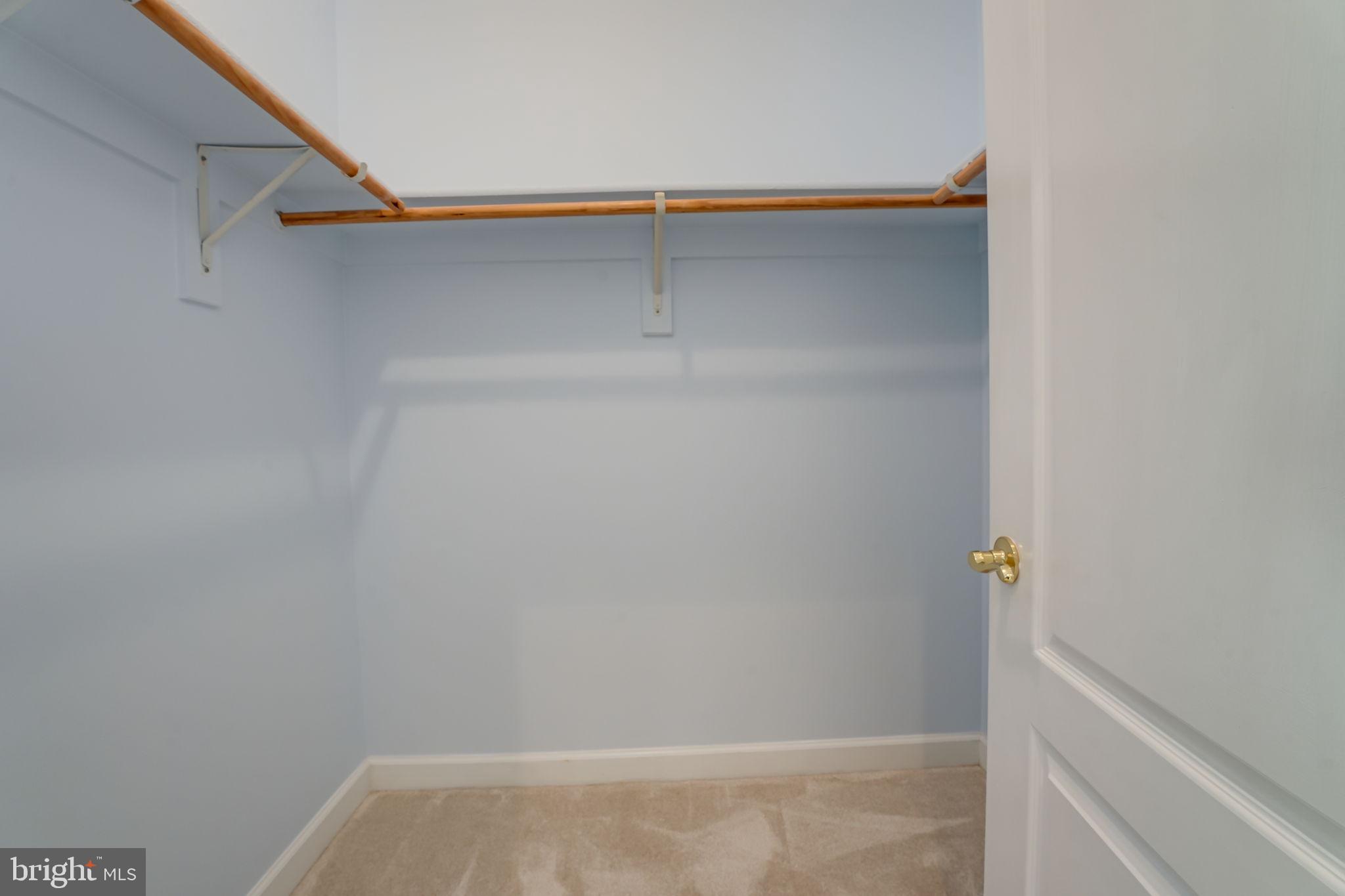 RIVER FALLS - Residential