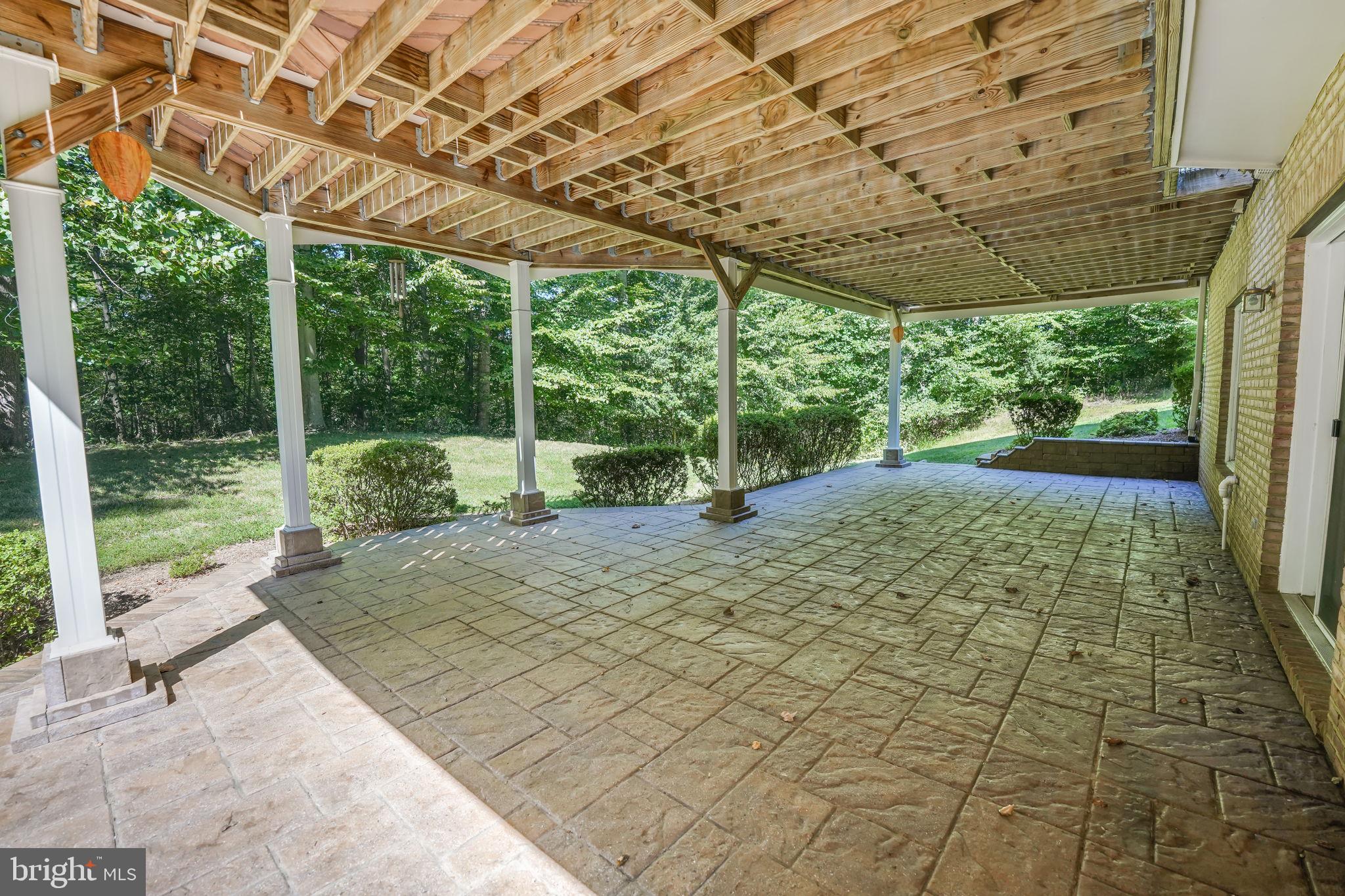 RIVER FALLS - Residential