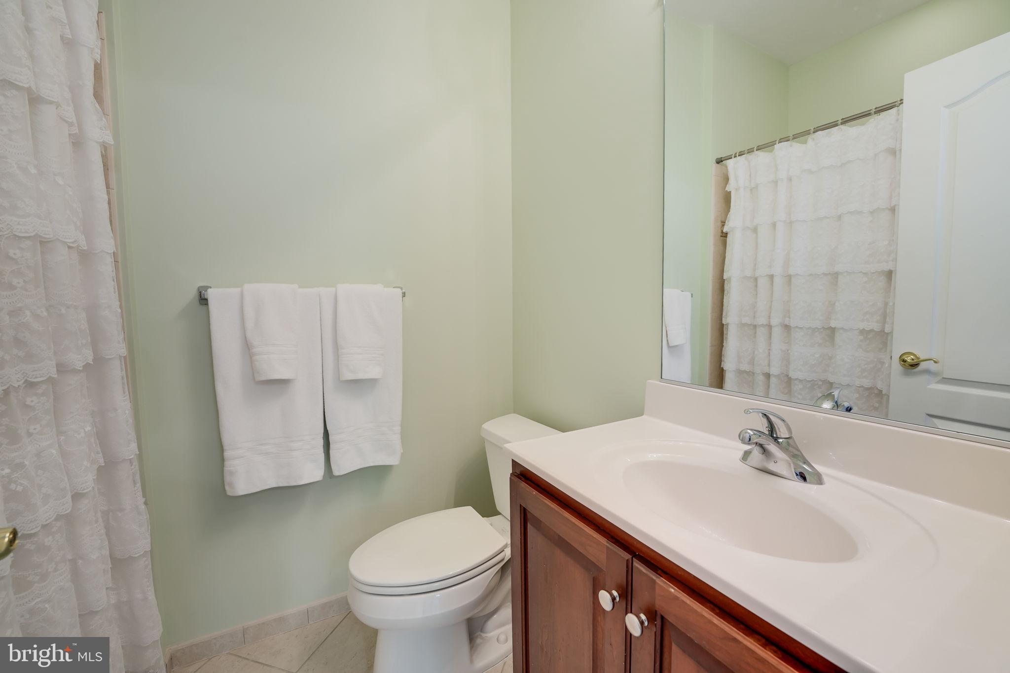 RIVER FALLS - Residential