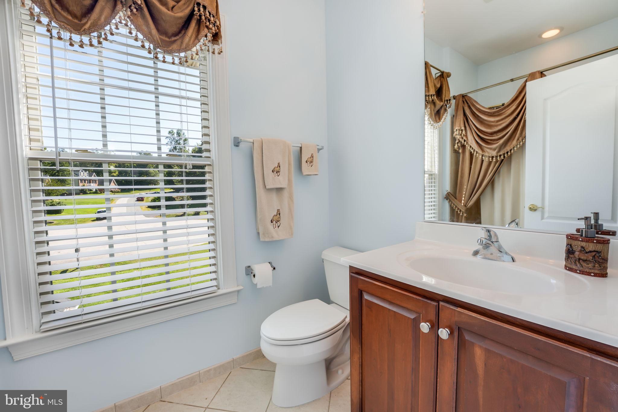 RIVER FALLS - Residential