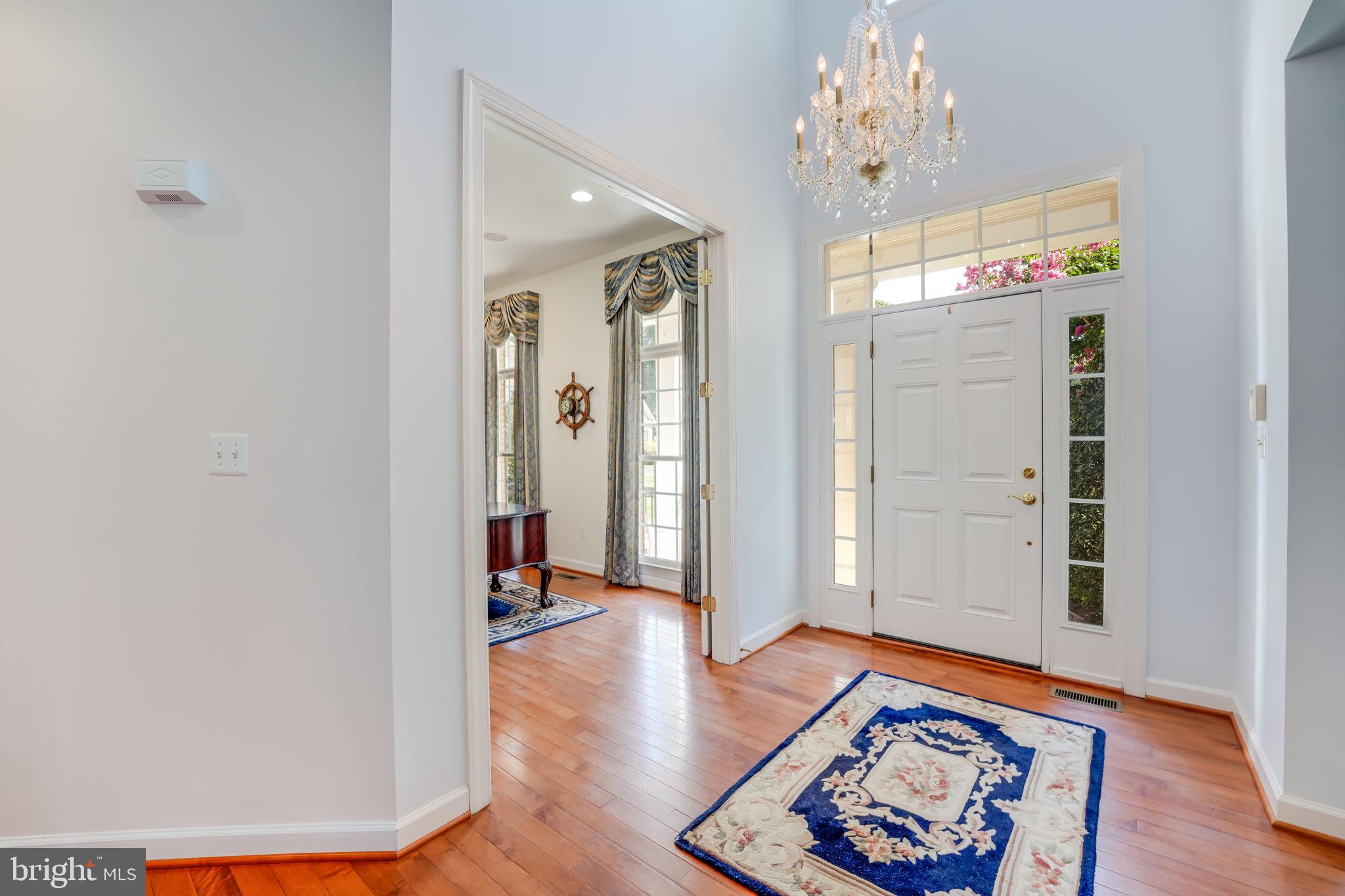 RIVER FALLS - Residential