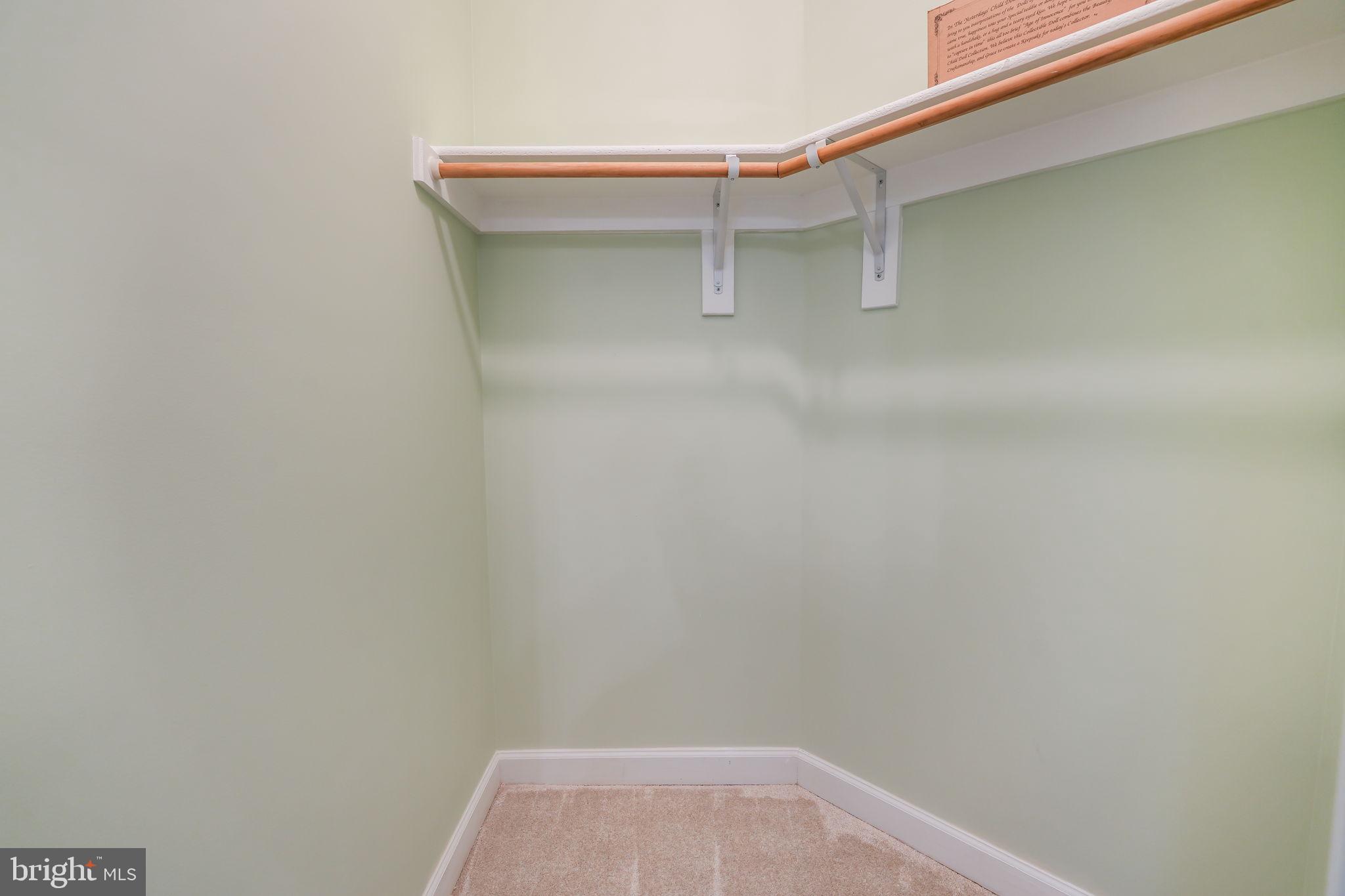 RIVER FALLS - Residential