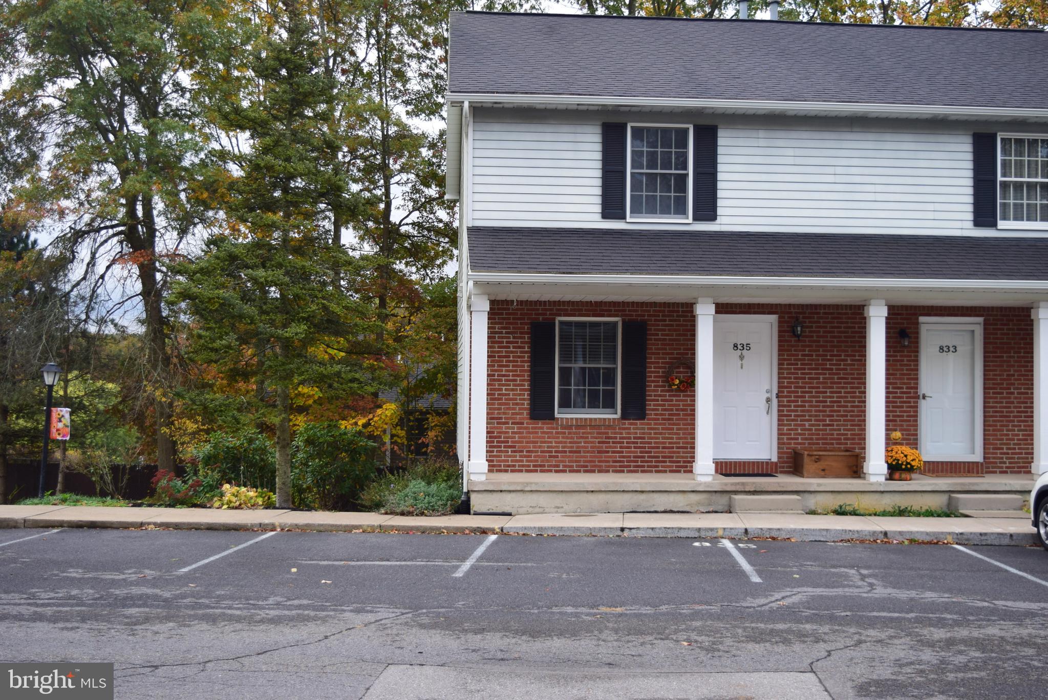 PENFIELD TOWNHOMES - Residential