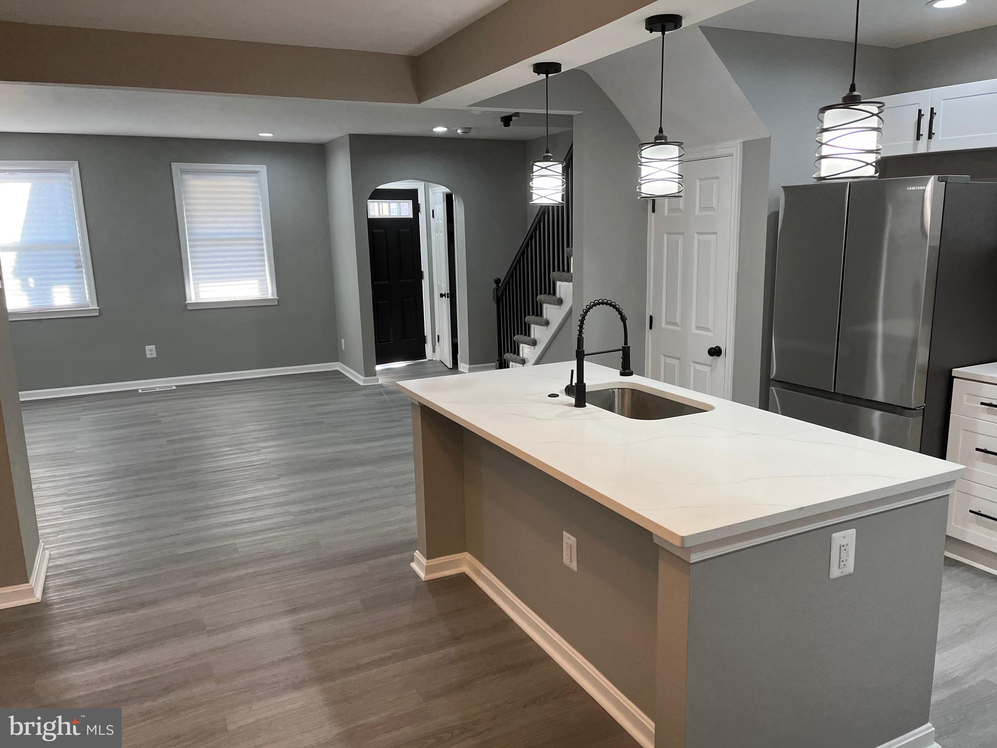 BELAIR-EDISON - Residential